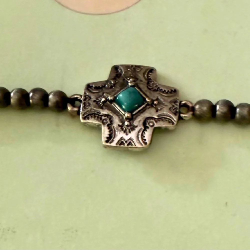 ICONIC COLLECTION Silver Pearl Chocker Necklace with Turquoise Cross Pendant NEW